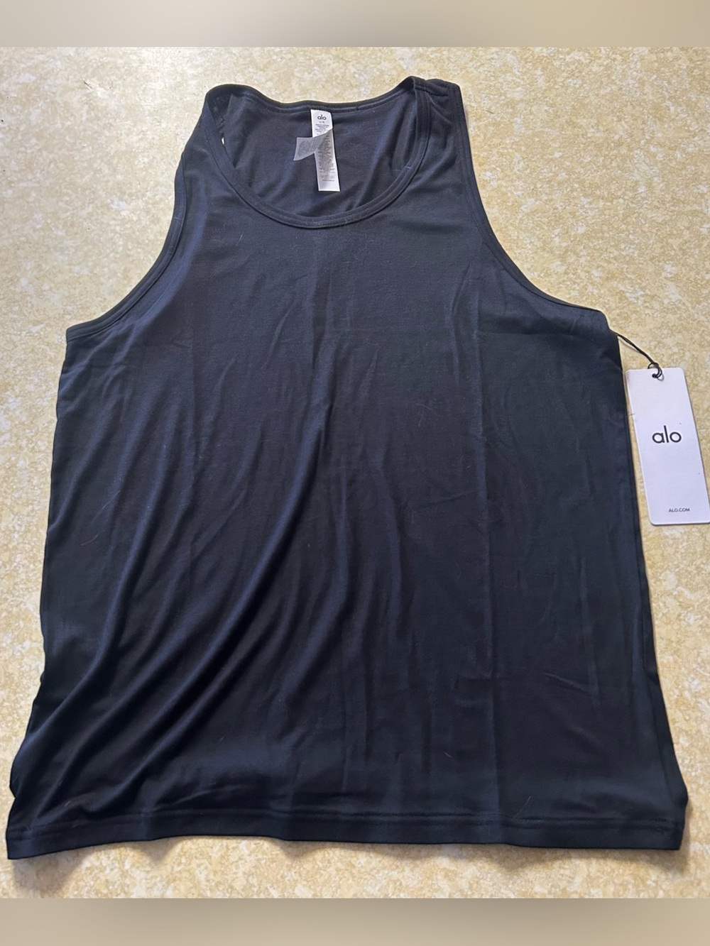 ALO Yoga Men’s Black Performance Tank